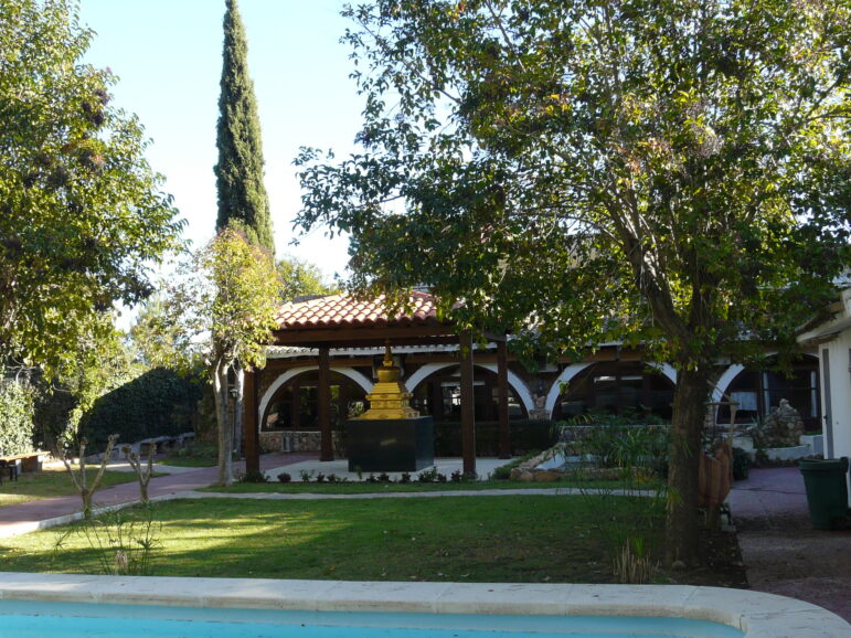 Environment for Stupa